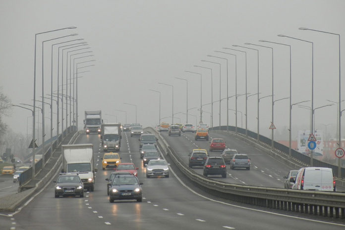 auto traffico smog pm