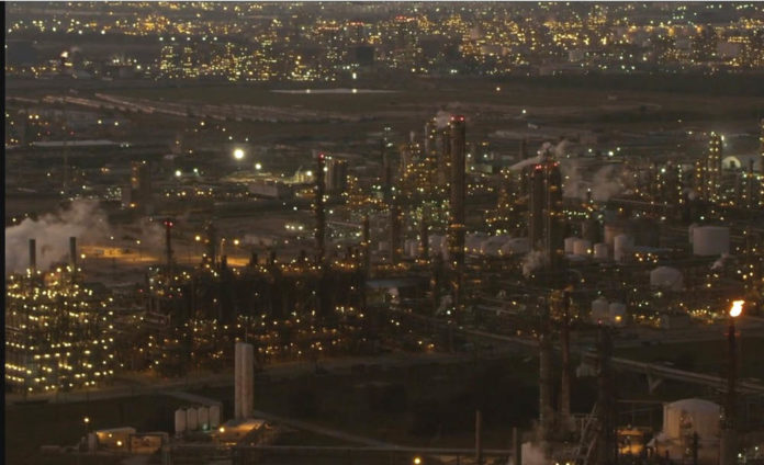 Raffineria di petrolio a Houston Texas