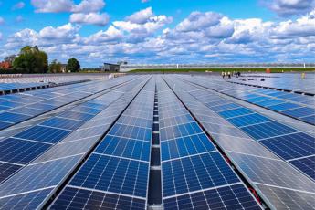 Rinnovabili, in Sicilia arriva il più grande parco fotovoltaico d’Italia